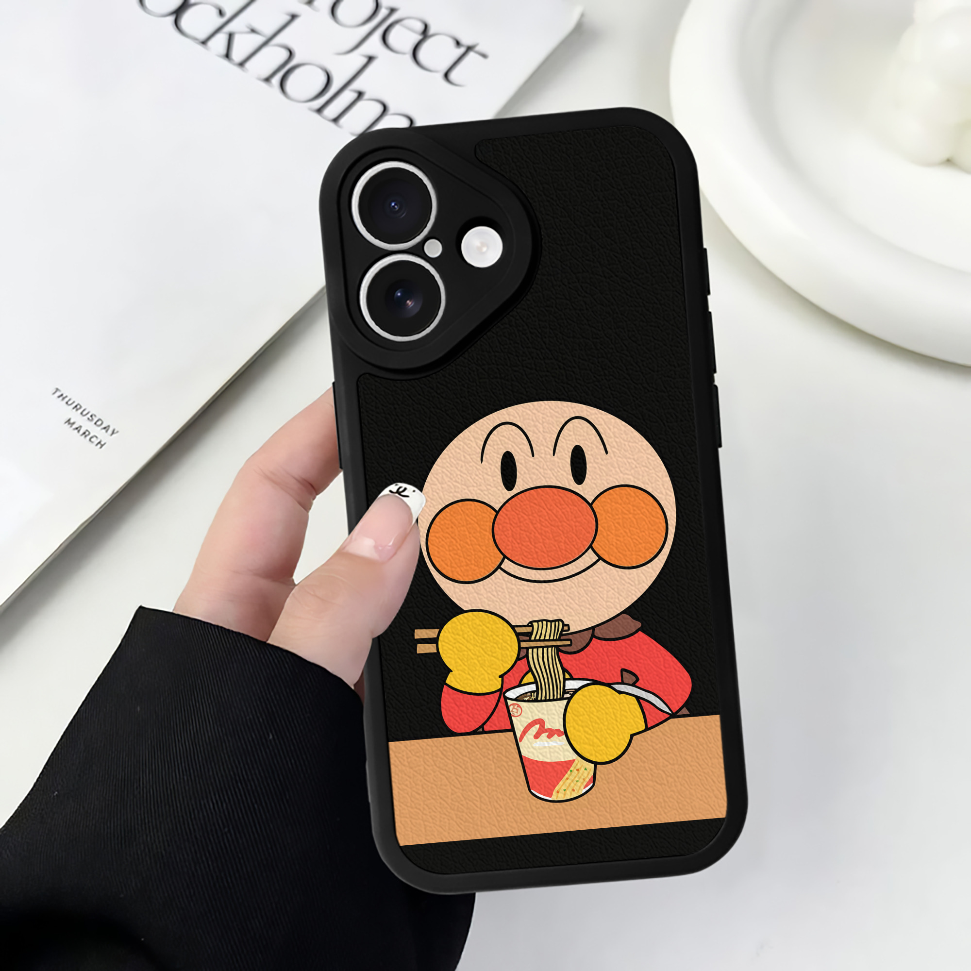 （画像用） アンパンマン Anpanman 【iPhone 16シリーズ対応】シリコンスマホケース（レザー調） 材質：シリコン